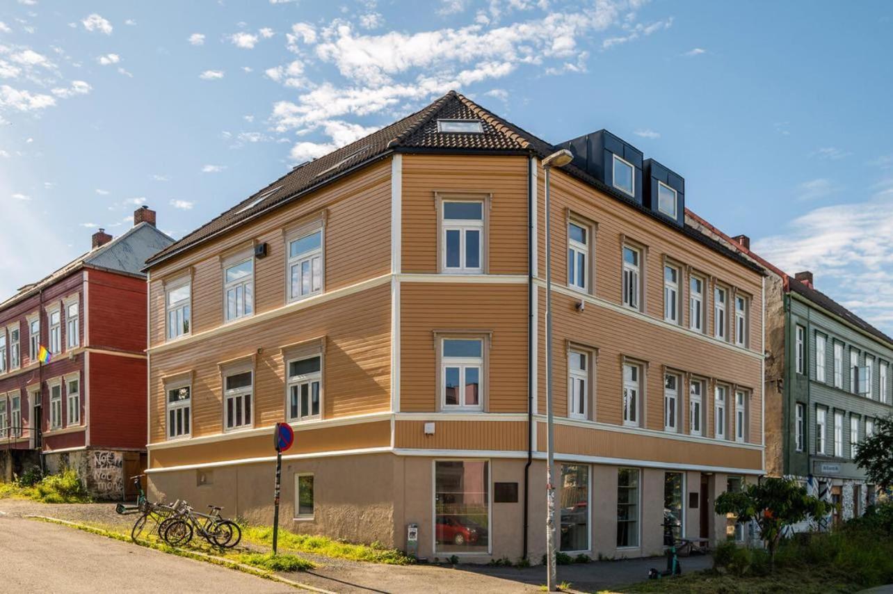 Central Big And Bright Resting Place Trondheim Exterior photo